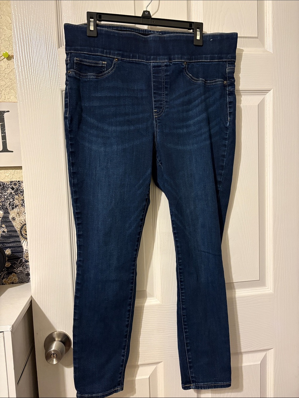 Dark Wash Stretch Pull-On Jeans